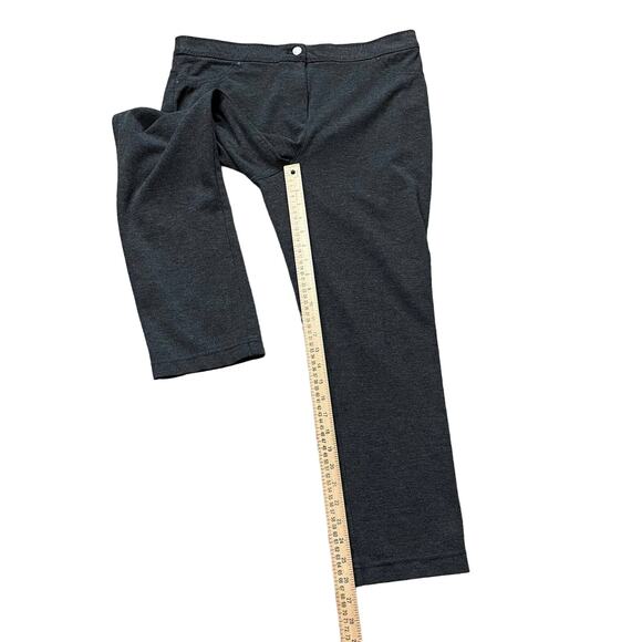 Chicos Size 2 Short (12) Faux Pocket Pants Charcoal Gray Stretch Straight Leg - Picture 10 of 11